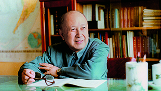錢學(xué)森：我姓錢，但不愛錢
