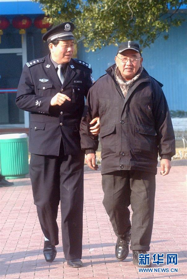 （改革先鋒風(fēng)采·圖文互動(dòng)）（3）邱娥國(guó)：串百家門(mén)，認(rèn)百家人，知百家情，辦百家事 