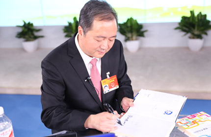 “創(chuàng)新不僅是技術創(chuàng)新、管理創(chuàng)新，還有商業(yè)模式的創(chuàng)新。”