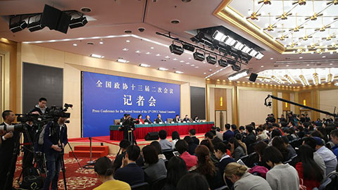 政協(xié)委員就“促進民營經(jīng)濟高質量發(fā)展”答記者問