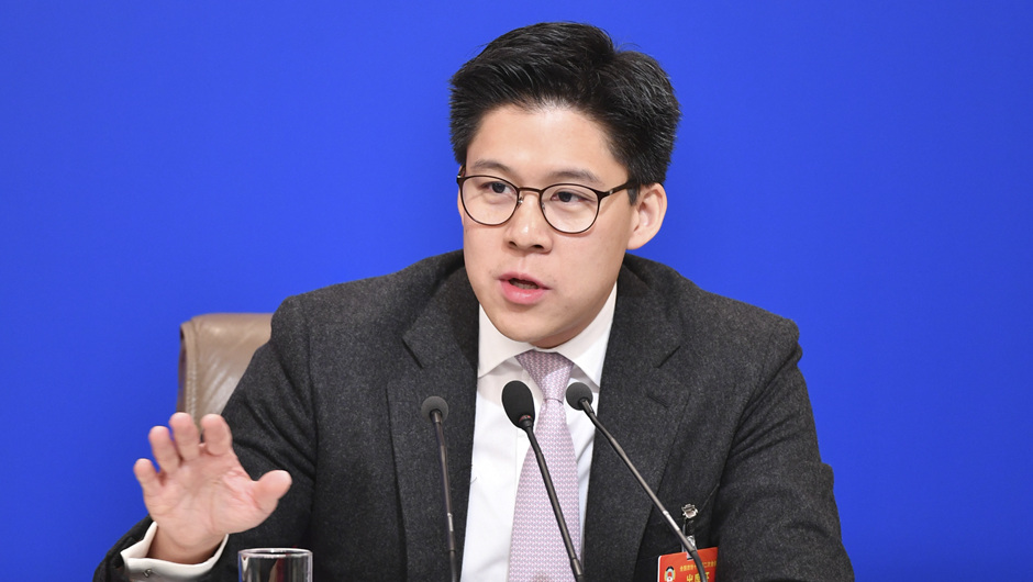 全國政協(xié)委員、中國香港體育協(xié)會暨奧林匹克委員會副會長、霍英東集團副總裁 霍啟剛