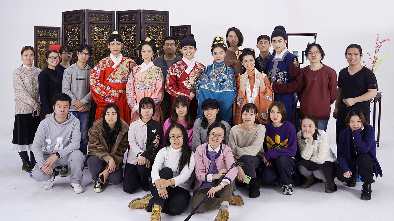 追夢中國人|維京：漢服春晚，一個講了十年的故事
