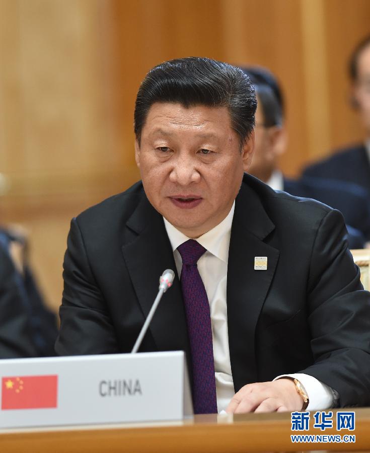 7月9日，金磚國家領(lǐng)導(dǎo)人第七次會晤在俄羅斯烏法舉行。中國國家主席習(xí)近平、俄羅斯總統(tǒng)普京、巴西總統(tǒng)羅塞夫、印度總理莫迪、南非總統(tǒng)祖馬出席。這是習(xí)近平發(fā)表題為《共建伙伴關(guān)系　共創(chuàng)美好未來》的主旨講話。新華社記者 饒愛民 攝 